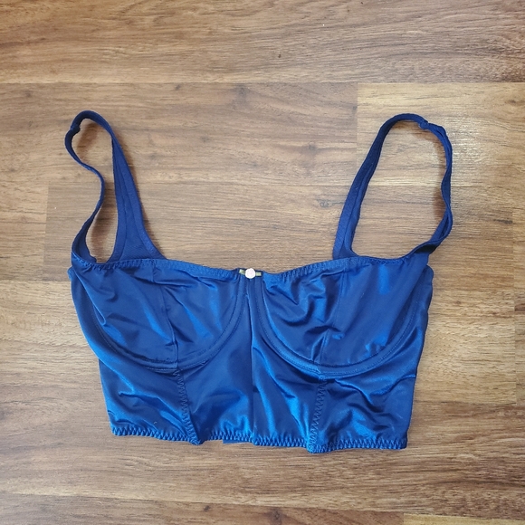 NEW SKINS Size Small Blue Bra - Picture 1 of 5